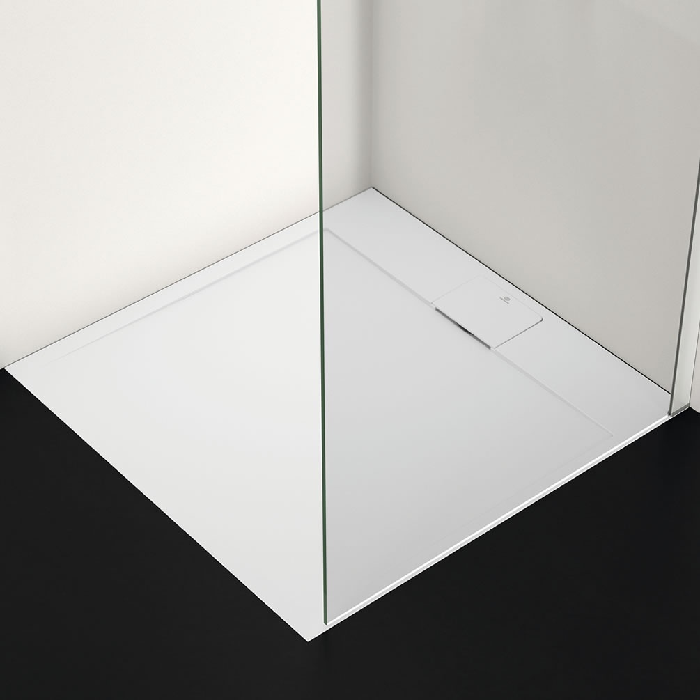 Lifestyle image of Ideal Standard i.life Ultra Flat S Pure White 900mm Stone Resin Shower Tray